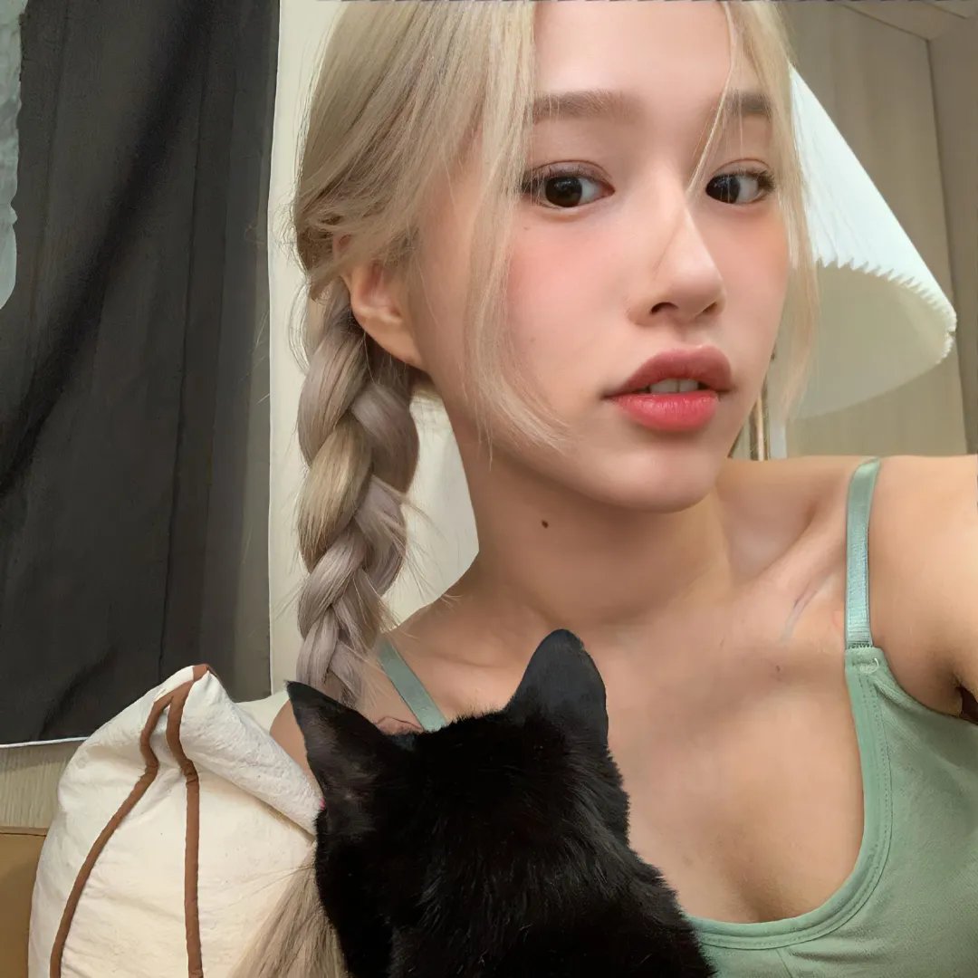 恋爱要在世界征服后